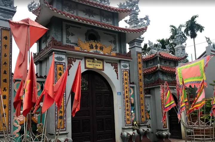 Mẫu Thoải Là Ai? Nguồn Gốc, Thần Tích Và Vai Trò Trong Tín Ngưỡng Thờ Mẫu