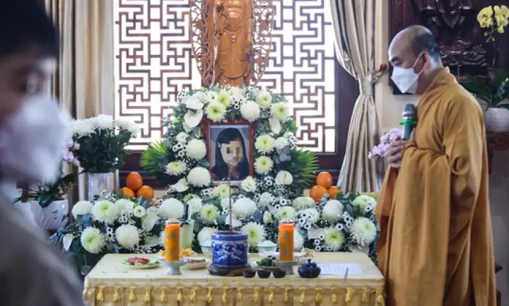 Vụ Việc Mẹ Bé Gái 8 Tuổi Bị Bạo Hành: Danh Tính Và Sự Thật Đằng Sau