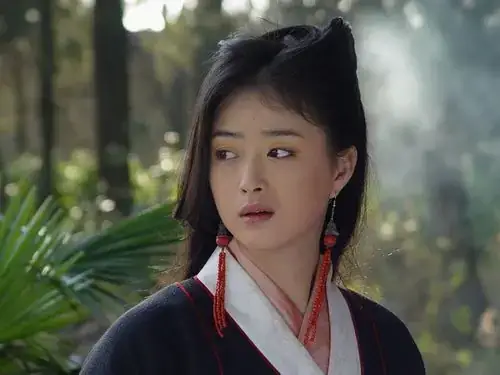 Mộc Uyển Thanh Là Ai: Hành Trình Sự Nghiệp Và Những Bí Ẩn Đời Tư Của Nữ Diễn Viên Hoa Ngữ