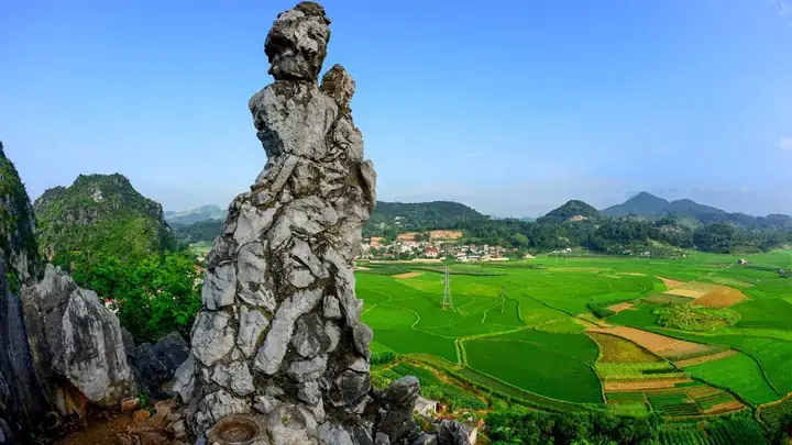 Hòn Vọng Phu: Giải Mã Truyền Thuyết Nàng Tô Thị Và Ý Nghĩa Biểu Tượng Văn Hóa Việt