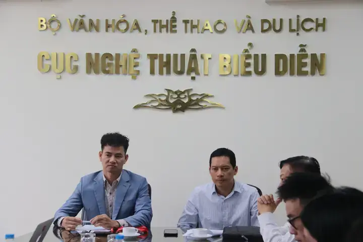 Nghệ Sĩ Ưu Tú Minh Huyền: Hành Trình Sự Nghiệp Đáng Ngưỡng Mộ Của Nữ Nghệ Sĩ Tài Hoa