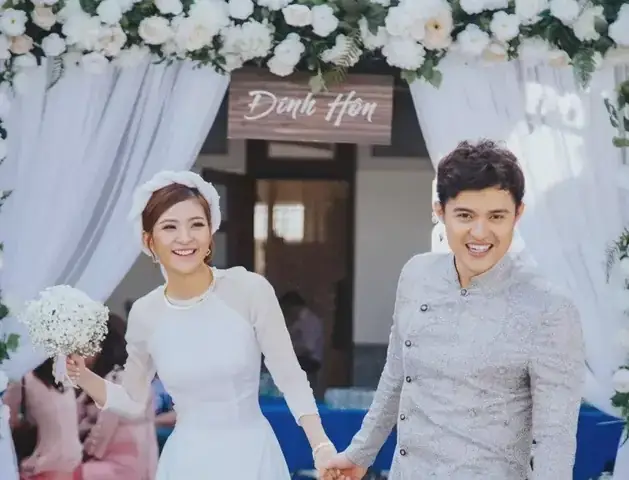 Cẩm Tú Và Thiên Nguyện: Hành Trình Tình Yêu Từ 'người Ấy Là Ai' Đến Hiện Tại