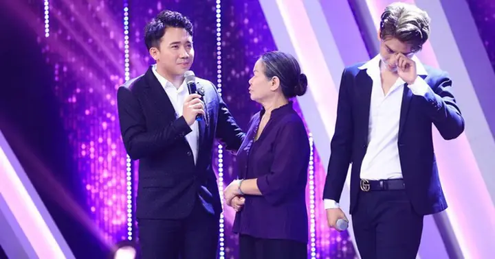 Hồ Quang Hiếu Là Ai? Tiểu Sử, Sự Nghiệp Và Đời Tư Của Nam Ca Sĩ