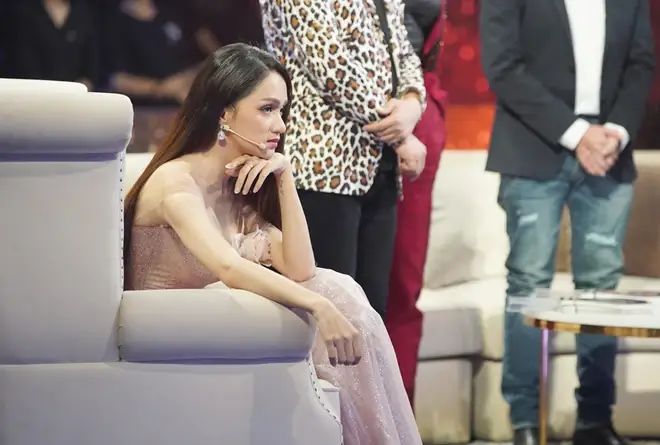 Góc Nhìn Đa Chiều Về Hiện Tượng "người Ấy Là Ai" Và Định Nghĩa Về Tình Yêu Đích Thực Góc Nhìn Đa Chiều Về Hiện Tượng "người Ấy Là Ai" Và Định Nghĩa Về Tình Yêu Đích Thực