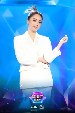 Người Ấy Là Ai Tập 12: Đánh Gục Khán Giả Với Dàn Cố Vấn "nam Thần" Và Nữ Chính Cá Tính