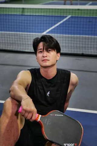 Đánh Giá Nhan Sắc Nam Giới Việt Nam: Ai Mới Thực Sự Là Người Đẹp Trai Nhất?