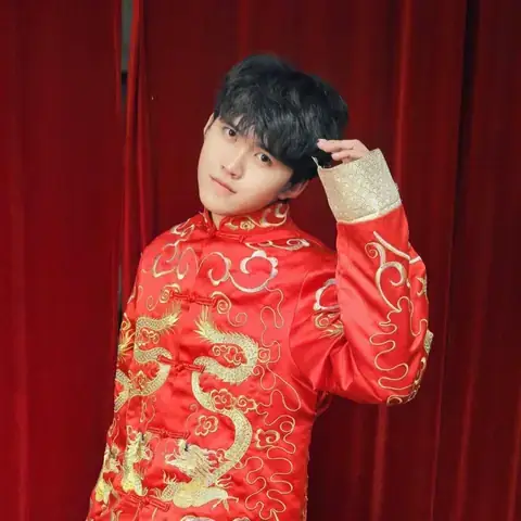 Nguyễn Văn Giàu Là Ai? Hành Trình Từ Hot Boy Tiktok Đến Ngôi Sao Giải Trí Số Nguyễn Văn Giàu Là Ai? Hành Trình Từ Hot Boy Tiktok Đến Ngôi Sao Giải Trí Số