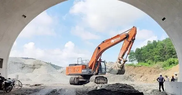 Danh Sách Nhà Thầu Cao Tốc Bắc Nam: Vai Trò Và Năng Lực Đơn Vị Thi Công