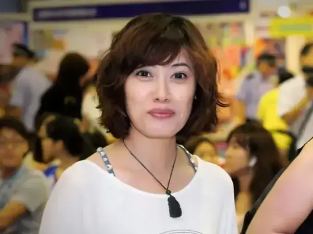 Niên Bách Ngạn Là Ai? Giải Mã Hình Tượng 'ngạn Tổng' Kinh Điển Trong Lòng Độc Giả