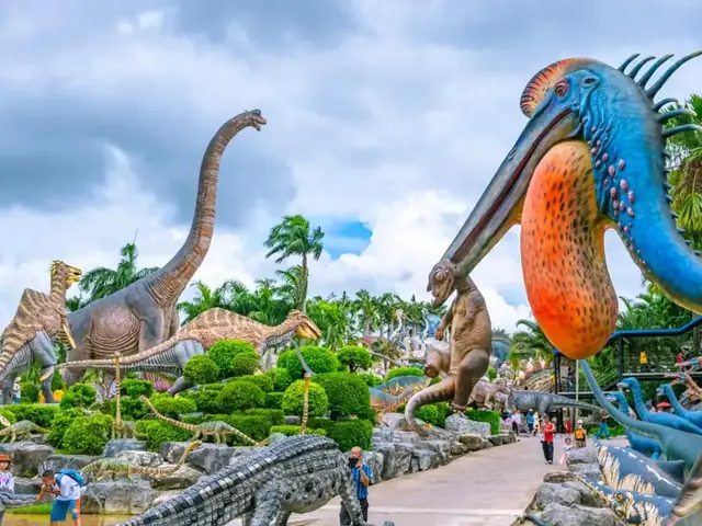 Nong Nooch Là Ai? Tìm Hiểu Về Khu Vườn Nhiệt Đới Nong Nooch Pattaya Nổi Tiếng Thế Giới