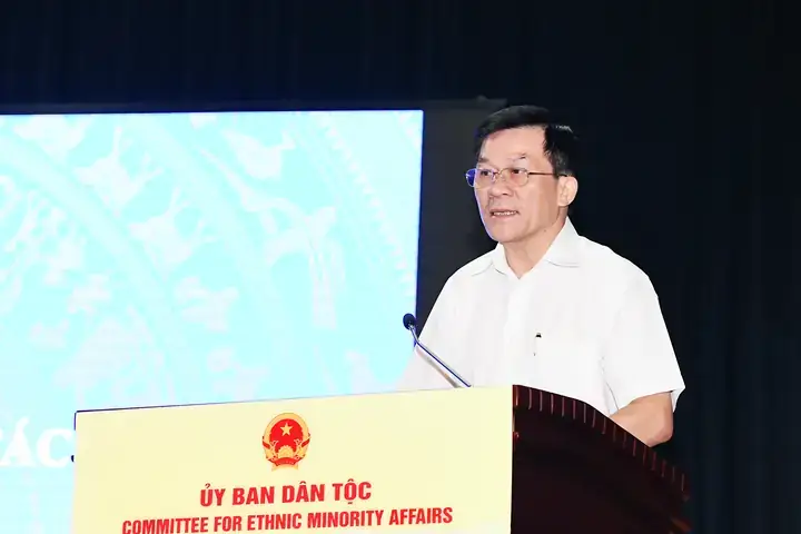 Nông Quốc Tuấn Là Ai: Hành Trình Sự Nghiệp Vượt Lên Khỏi Vùng An Toàn Nông Quốc Tuấn Là Ai: Hành Trình Sự Nghiệp Vượt Lên Khỏi Vùng An Toàn