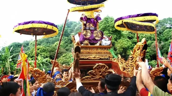 Cẩm Nang Toàn Tập Về Ông Hoàng Bảy: Nguồn Gốc, Nghi Lễ Và Ý Nghĩa Tâm Linh