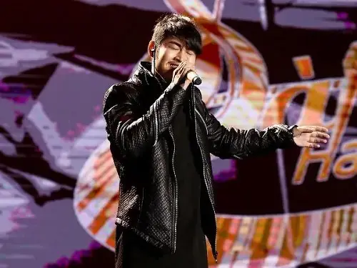 Phạm Trần Phương Là Ai: Hành Trình Giọng Ca Countertenor Và Hành Trình Sống Đúng Với Bản Thân