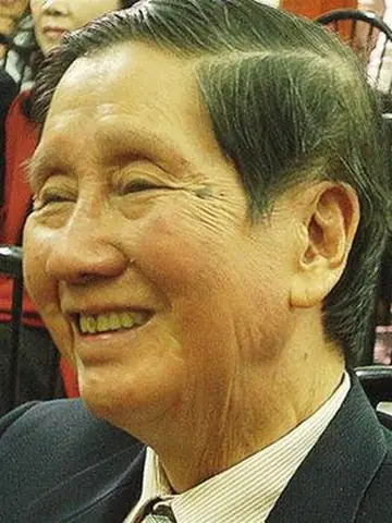 Phạm Tuyên Là Ai? Tiểu Sử, Sự Nghiệp Và Những Đóng Góp Cho Âm Nhạc Việt Nam