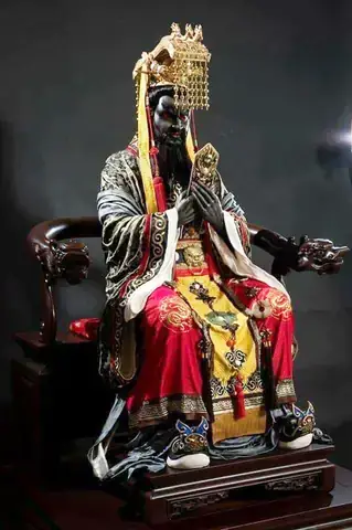 Phong Đô Đại Đế: Vị Vua Cai Quản Cõi Âm Tín Ngưỡng Dân Gian Phong Đô Đại Đế: Vị Vua Cai Quản Cõi Âm Tín Ngưỡng Dân Gian