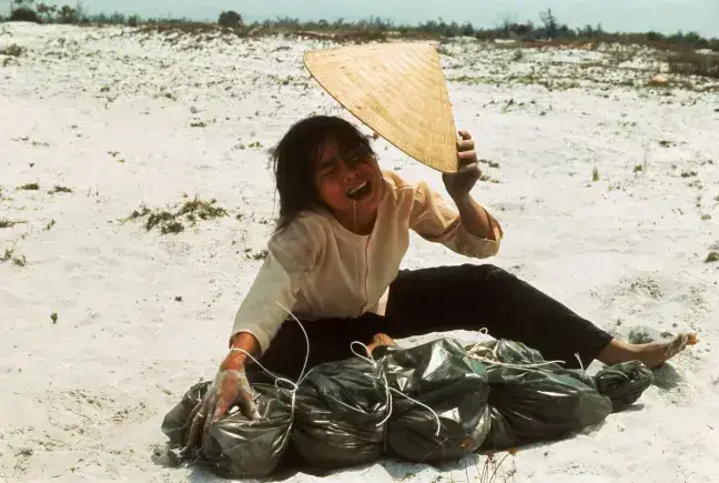 Phùn Anh: Tìm Hiểu Về Cô Gái Tài Năng Và Hành Trình Sự Nghiệp Nổi Bật