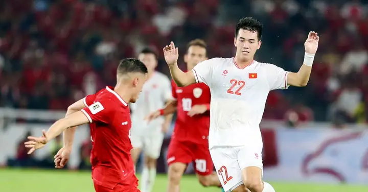 Quả Bóng Vàng Việt Nam 2024: Danh Sách Vinh Danh & Tiêu Chuẩn Câu Lạc Bộ Chuyên Nghiệp