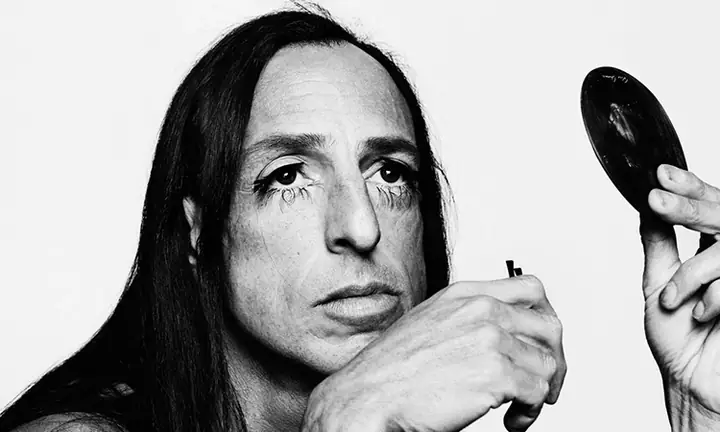 Rick Owen Là Ai? Tiểu Sử, Sự Nghiệp Và Phong Cách Thời Trang Của Nhà Thiết Kế Huyền Thoại