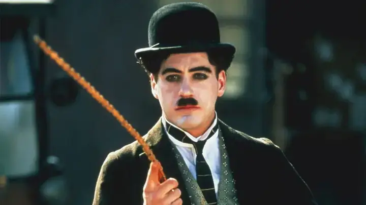 Sác Lô Là Ai? Cuộc Đời Và Sự Nghiệp Huyền Thoại Charlie Chaplin