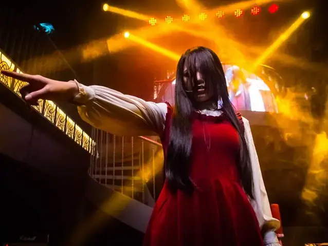 The Sacred Riana Là Ai: Hành Trình Trở Thành Nữ Hoàng Ảo Thuật Kinh Dị Châu Á