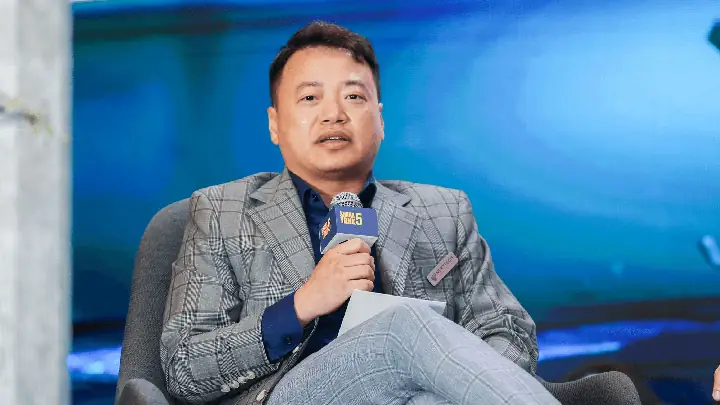 Shark Bình Là Ai? Tiểu Sử, Sự Nghiệp Và Đời Tư Mới Nhất