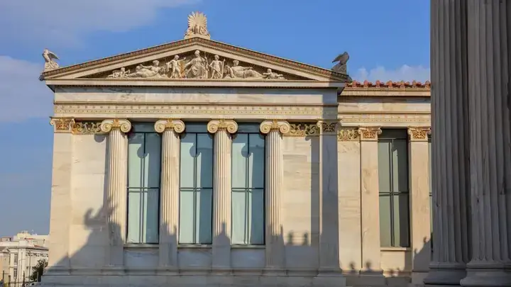 Socrates Là Ai? Hành Trình Tìm Kiếm Chân Lý Của Người Khai Sáng Triết Học Phương Tây