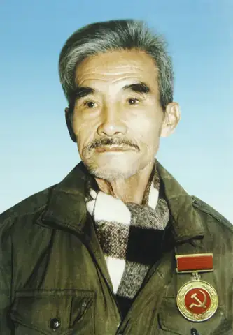 Tạ Đình Đề Là Ai? Hành Trình Khám Phá Cuộc Đời Và Sự Nghiệp Của 'siêu Trộm' Huyền Thoại