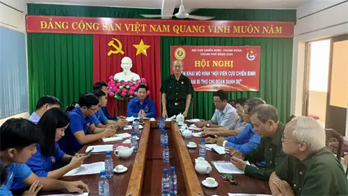 Đoàn Ca Thanh Niên: Tìm Hiểu Tác Giả, Lời Bài Hát Và Ý Nghĩa