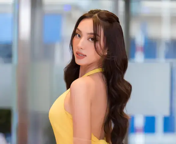 Đấu Trường Showbiz: Khi Những Bí Mật Bị Phơi Bày Và Bài Học Về Sự Tỉnh Táo Của Người Đọc