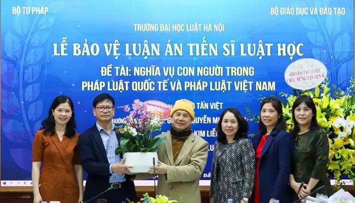 Thích Chân Quang Là Ai: Sự Thật Đằng Sau Danh Xưng