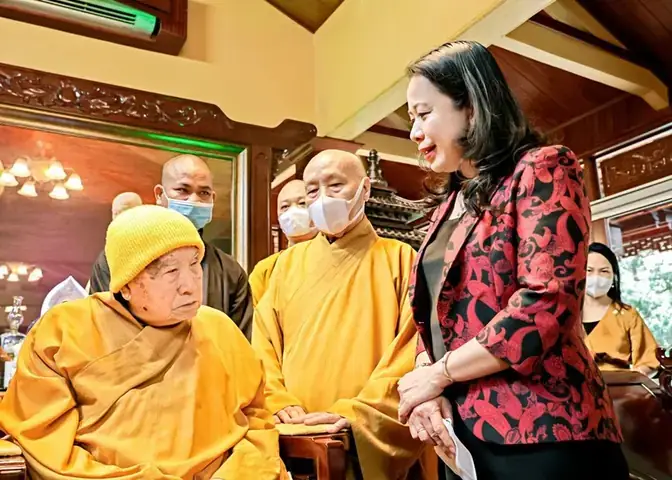 Hòa Thượng Thích Thanh Từ Là Ai? Cuộc Đời, Sự Nghiệp Và Di Sản Vĩ Đại