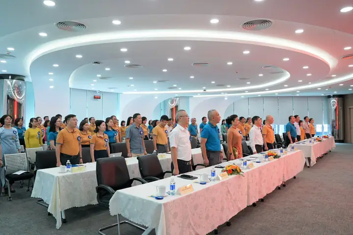 Sự Thật Về Vụ Việc Tiếp Viên Vietnam Airlines Bị Bắt: Danh Tính Và Bài Học Từ Hành Vi Buôn Lậu Sự Thật Về Vụ Việc Tiếp Viên Vietnam Airlines Bị Bắt: Danh Tính Và Bài Học Từ Hành Vi Buôn Lậu