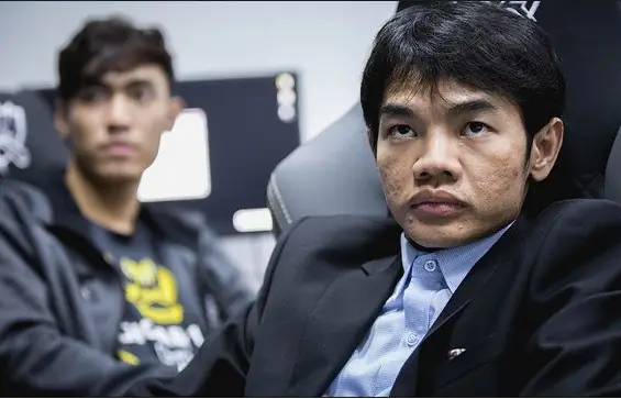 Tinikun Là Ai? Tiểu Sử, Sự Nghiệp Và Hành Trình Trở Thành Huyền Thoại Lmht Việt Nam