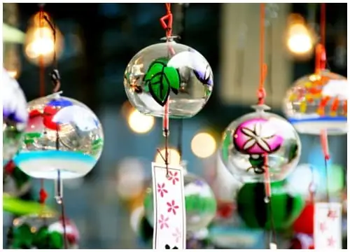 Cách Trang Trí Bằng Vỏ Chai Bia Như Thế Nào?