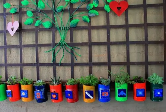 Cách Trang Trí Bằng Vỏ Chai Bia Như Thế Nào?