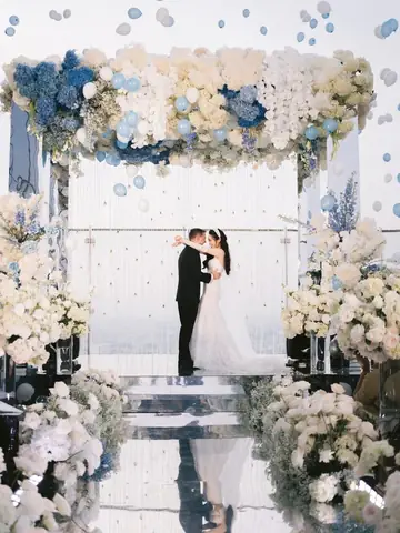 Tiệc Cưới Cao Cấp Có Nên Trang Trí Sân Khấu Đám Cưới Bằng ...