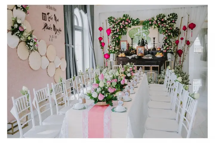 Sau Đây Yame Wedding Sẽ Giới Thiệu Một Số Mẫu Trang Trí Hoa Tưới Đám Cưới Cao Cấp.