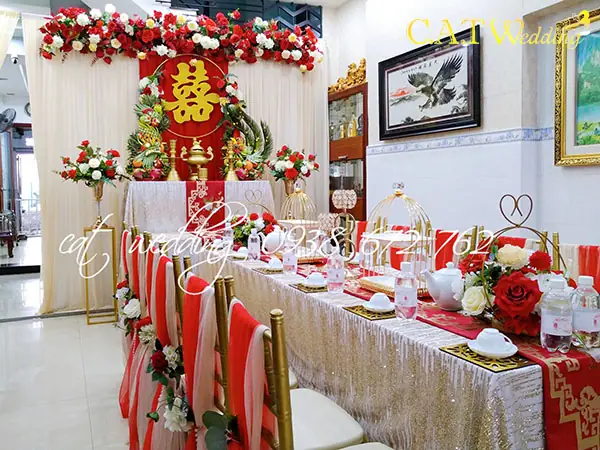 Trang Trí Gia Tiên Tone Đỏ Tại Quận Bình Tân Trang Trí Gia Tiên Tone Đỏ Tại Quận Bình Tân
