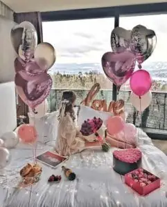 Các Mẫu Trang Trí Giường Cưới Bằng Bóng Bay Nào Đang Được Ưa Chuộng?