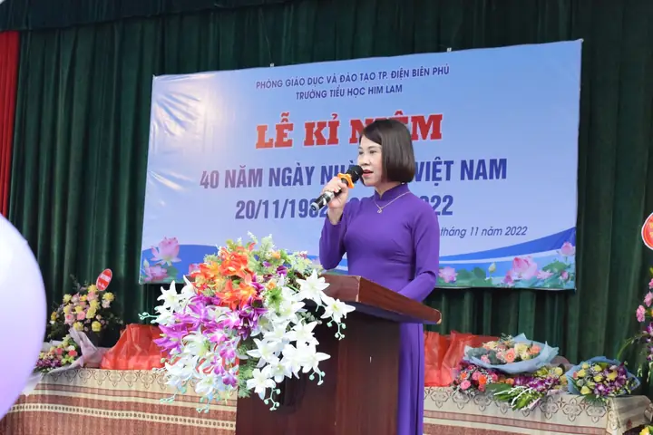 Hình Ảnh Cho Vẽ Tranh Trang Trí Hội Trường Ngày 20-11: