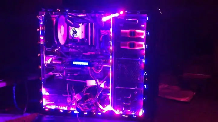 Dây Led Trang Trí Pc Giá Rẻ Ở Đâu? Dây Led Trang Trí Pc Giá Rẻ Ở Đâu?