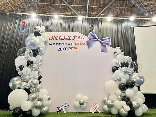 Trang Trí Backdrop Liên Hoan Cuối Năm Tn350