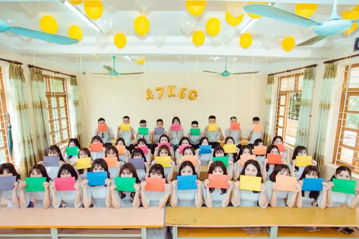 Gợi Ý Mẫu Trang Trí Lớp Học Cấp 3 Đẹp Nhất