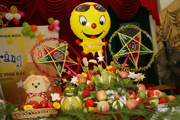 Gợi Ý Những Cách Trang Trí Mâm Cỗ Trung Thu Đẹp Mắt