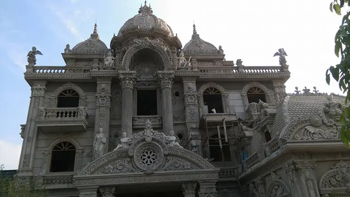 * Cách Trang Trí Mặt Tiền Nhà Biệt Thự Theo Phong Cách Cổ Điển