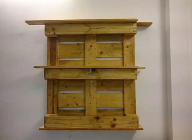 Một Số Sản Phẩm Từ Gỗ Thông Pallet Cũ Sau Khi Hoàn Thiện