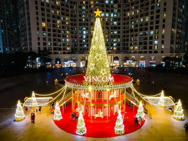 Ý Tưởng Trang Trí Noel Cho Trung Tâm Thương Mại Ý Tưởng Trang Trí Noel Cho Trung Tâm Thương Mại