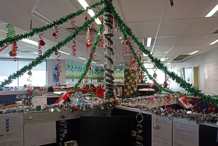 Ý Tưởng Trang Trí Noel Cho Văn Phòng Ý Tưởng Trang Trí Noel Cho Văn Phòng