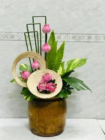 Tìm Kiếm Các Mẹo Trang Trí Nón Lá Ngày 20/10?