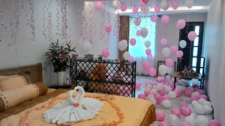 Tổ Chức Một Buổi Lễ Cưới Mùa Hè Cần Lưu Ý Những Điều Gì Về Trang Trí Phòng Cưới?